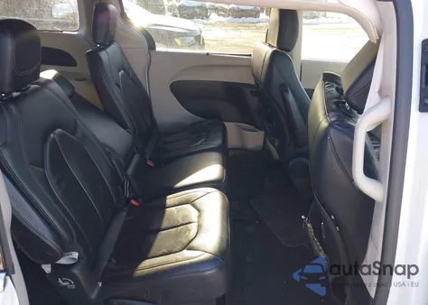 2018 Chrysler Pacifica Touring L z USA, uszkodzony, nr VIN 2C4RC1BG0JR197838